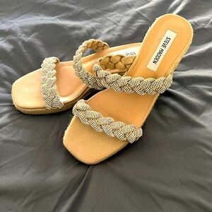 Steve Madden rhinestone wedges